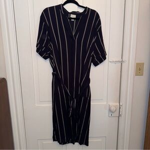 ✨ava & viv blue striped tie waist short sleeve dress✨